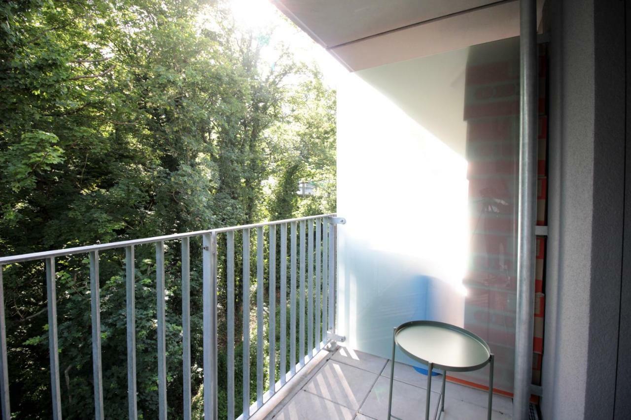 Studio Apartment - Balcony, Netflix, University Hospital Proximity Würzburg Exteriör bild